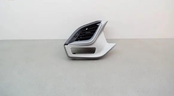 BMW 1 F40 Dashboard air vent grill cover trim 6823188 6823302