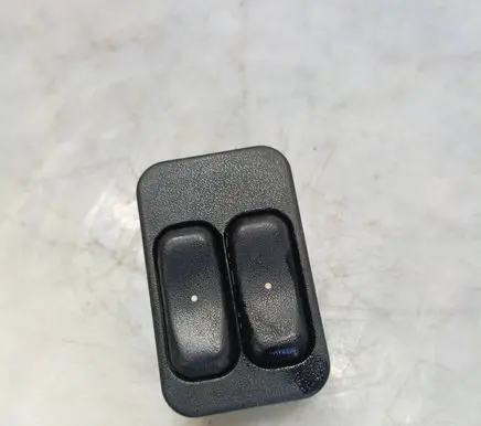 Opel Zafira A Electric window control switch 90561086 13363201 90561088