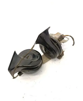 BMW 5 E60 E61 Horn signal 0092018