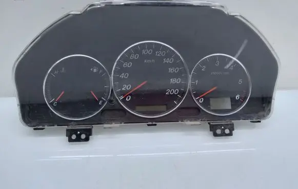 Mazda MPV II LW Speedometer (instrument cluster) LD6355430 1575107500