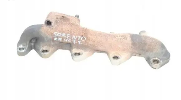 KIA Sorento Exhaust manifold