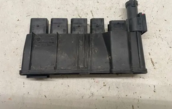 BMW 7 G11 G12 Power management control unit 8638552 P00154200 18576710