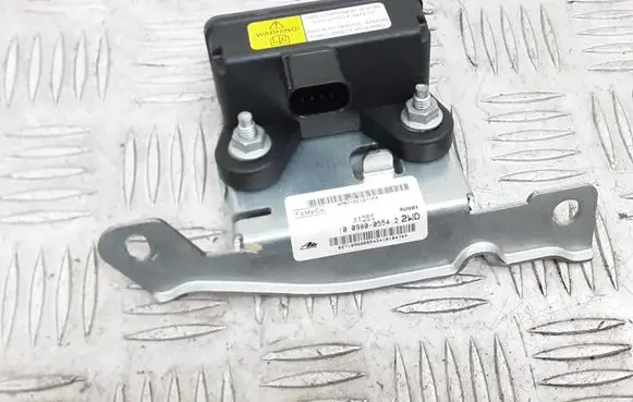 Volvo V50 ESP acceleration yaw rate sensor 8M513C187FA
