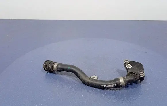 BMW X6 M Fuel line pipe 8698823