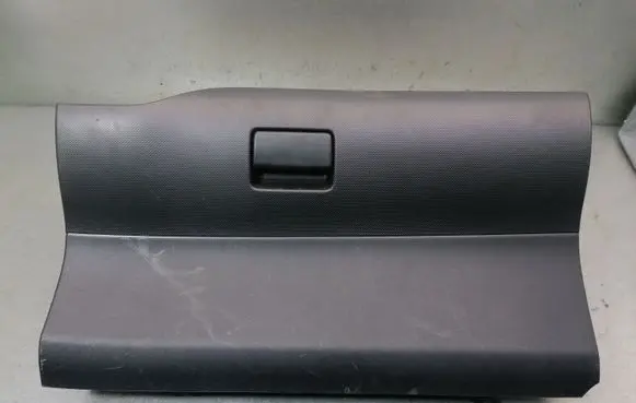 Toyota Auris 150 Glove box 5555002130 5555102100