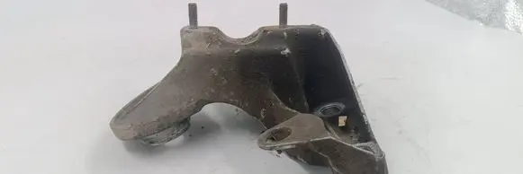 Audi A4 S4 B5 8D Engine mounting bracket 8D0199351H