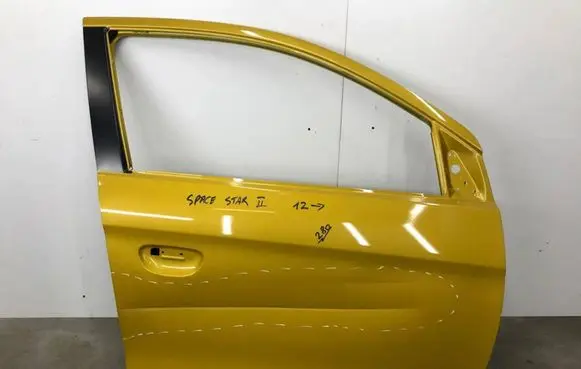 Mitsubishi Space Star Front door