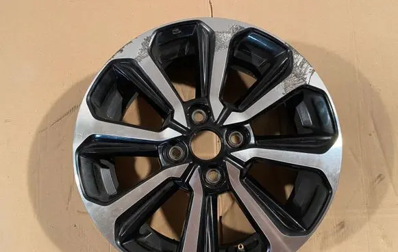 Mitsubishi Space Star R15 alloy rim 