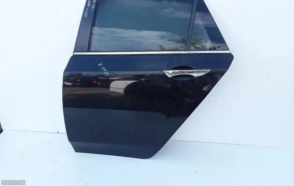 Honda Accord Rear door