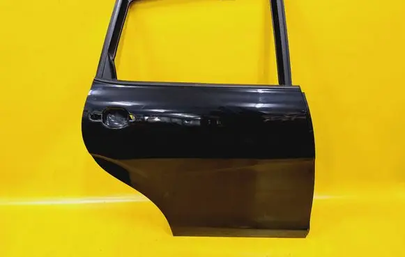 Seat Toledo III (5P) Rear door 