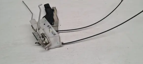 Suzuki Alto Front door lock G62L B78R