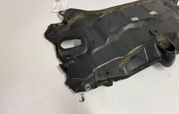 Jaguar XF X250 Heat shield in engine bay CX2301692
