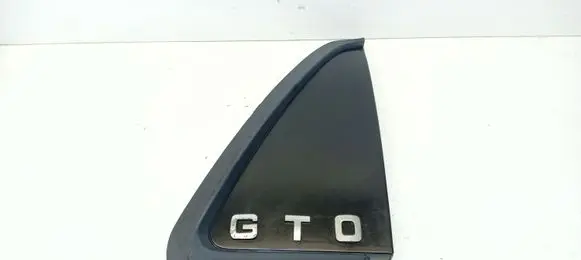 Mitsubishi 3000 GT Rear side window