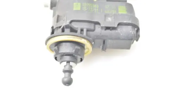 Nissan Juke I F15 Headlight level adjustment motor 89095040