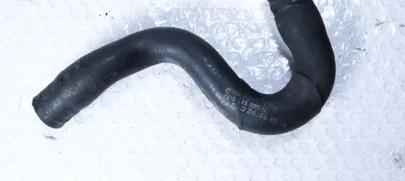 Audi A6 S6 C5 4B Engine coolant pipe/hose 8D0121109H