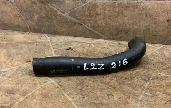 Mercedes-Benz GL X166 Engine coolant pipe/hose A1665004275