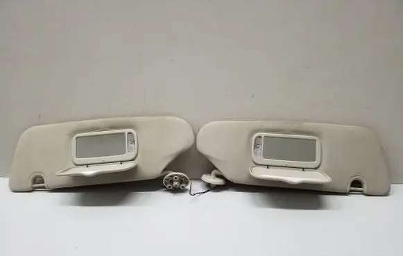 Chrysler Town & Country V Sun visor 55361230AB