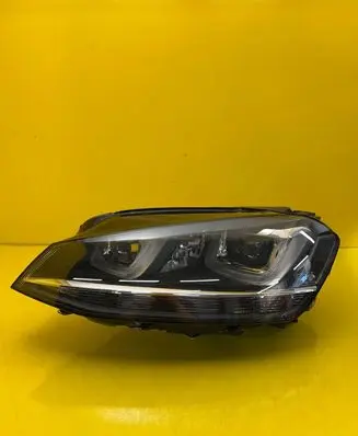 Volkswagen Golf VII Headlight/headlamp 5G1941033