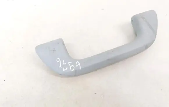 Honda CR-V Front interior roof grab handle