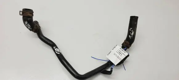 Audi A3 S3 8V Engine coolant pipe/hose 04L121064T
