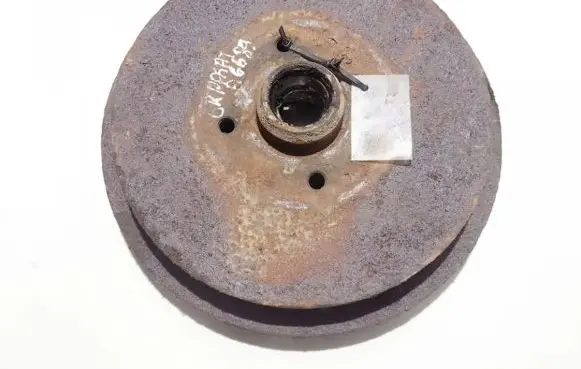 Volkswagen PASSAT B3 Drum brake (rear) 