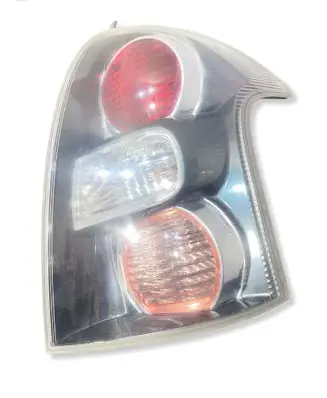 Toyota Corolla Verso AR10 Rear/tail lights RS102 2201
