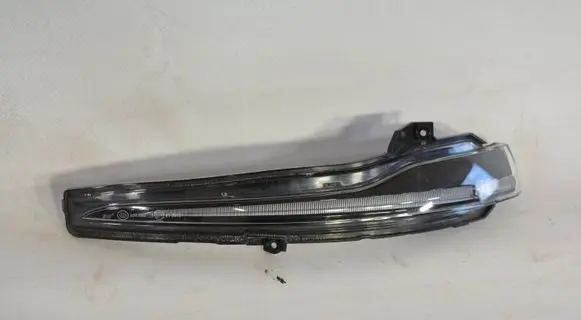 Mercedes-Benz E W213 Mirror indicator light A0999060701