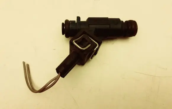 Chrysler Crossfire Fuel injector A1120780149