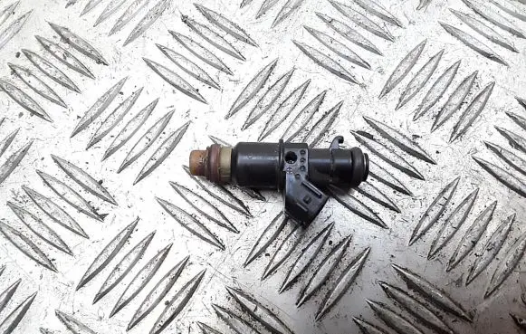 Honda CR-V Fuel injector