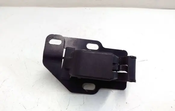 Loading door lock