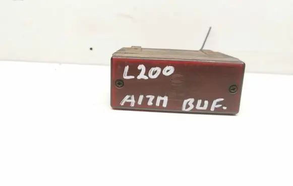 Mitsubishi L200 Rear bumper light FE173806