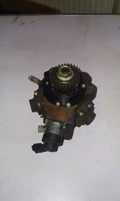 Renault Trafic II (X83) Fuel injection high pressure pump 0445010170