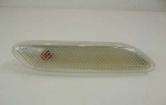 Mini Cooper Countryman R60 Front fender indicator light 9802567