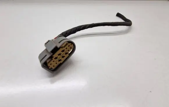 Mercedes-Benz C W205 Headlight/headlamp wiring loom/harness A0525456026