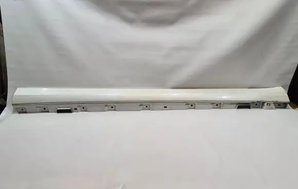 Mercedes-Benz S W222 Side skirt front trim A2226901802