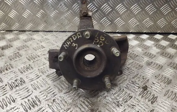 Front wheel hub