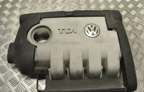 Volkswagen PASSAT B6 Engine cover (trim) 03G103967 03G103907