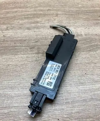 Volkswagen PASSAT CC Alarm control unit/module 3C0951171C 28093144 0611