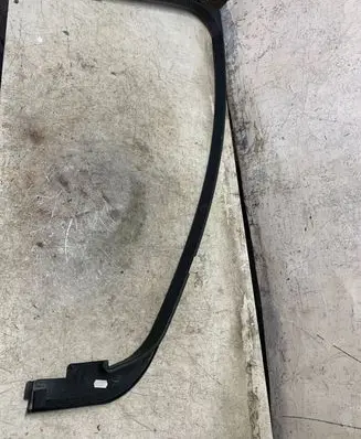 Ford Mondeo MK V Front door glass trim molding Ds73f201a18