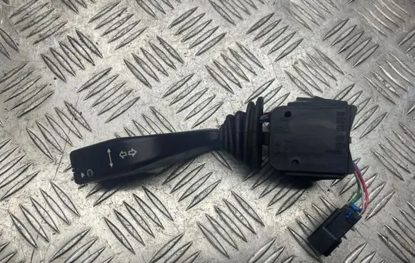 Opel Zafira A Indicator stalk 90560991 90560990 12263700
