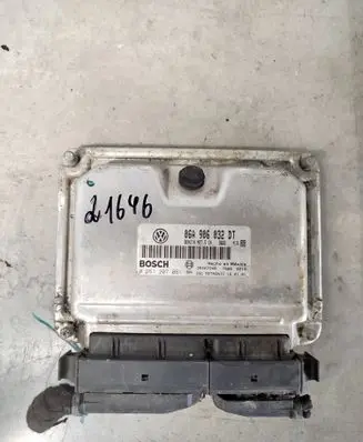 Volkswagen Golf IV Engine control unit/module 06a906032dt 0261207081