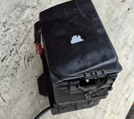 Skoda Fabia Mk1 (6Y) Battery box tray 6q0915419b