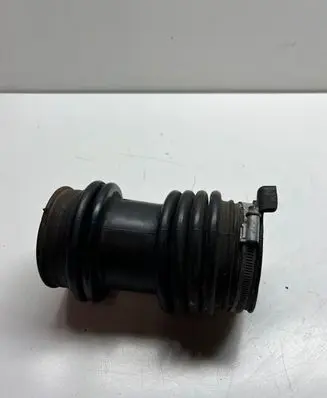 Infiniti FX Air intake duct part 16576CG00A