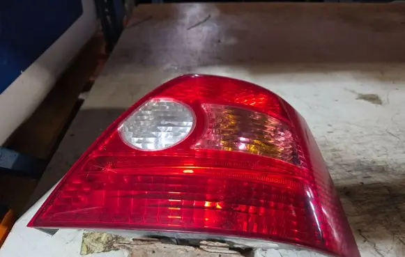 Rear/tail lights