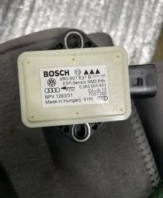 Audi A5 Sportback 8TA ESP acceleration yaw rate sensor 8R0907637B