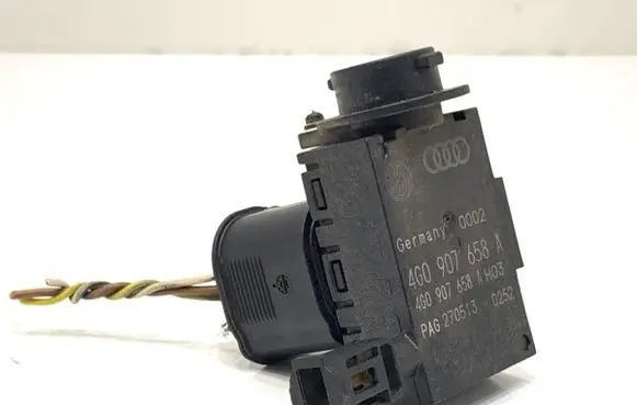 Audi A4 S4 B8 8K Interior temperature sensor 8K0907658