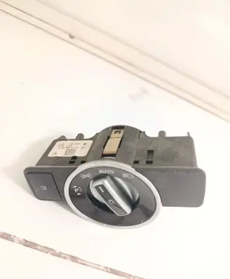 Mercedes-Benz E W212 Light switch A2129050551 10091531
