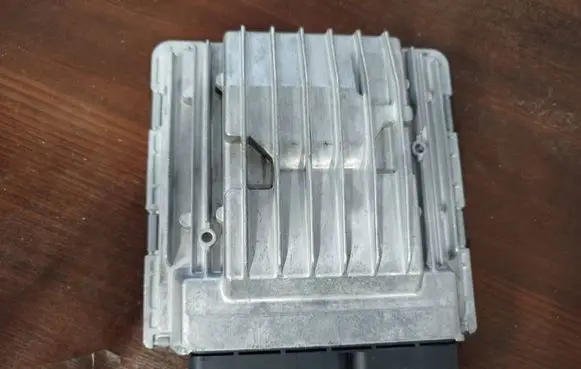 BMW 5 E60 E61 Engine control unit/module 7592080 5wk93724