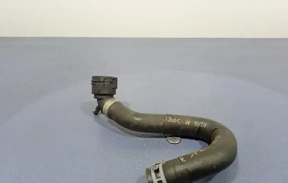 Skoda Kodiaq Engine coolant pipe/hose 5QF122157B