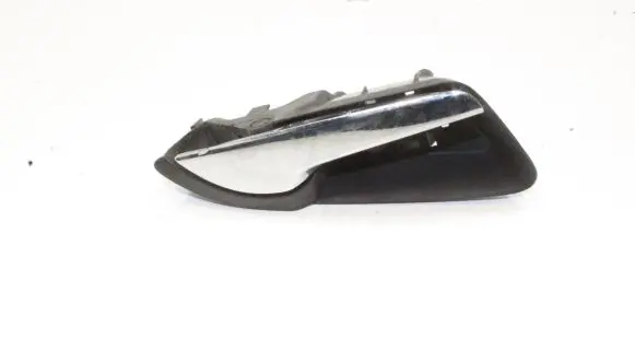 Chevrolet Orlando Front door interior handle 13577262